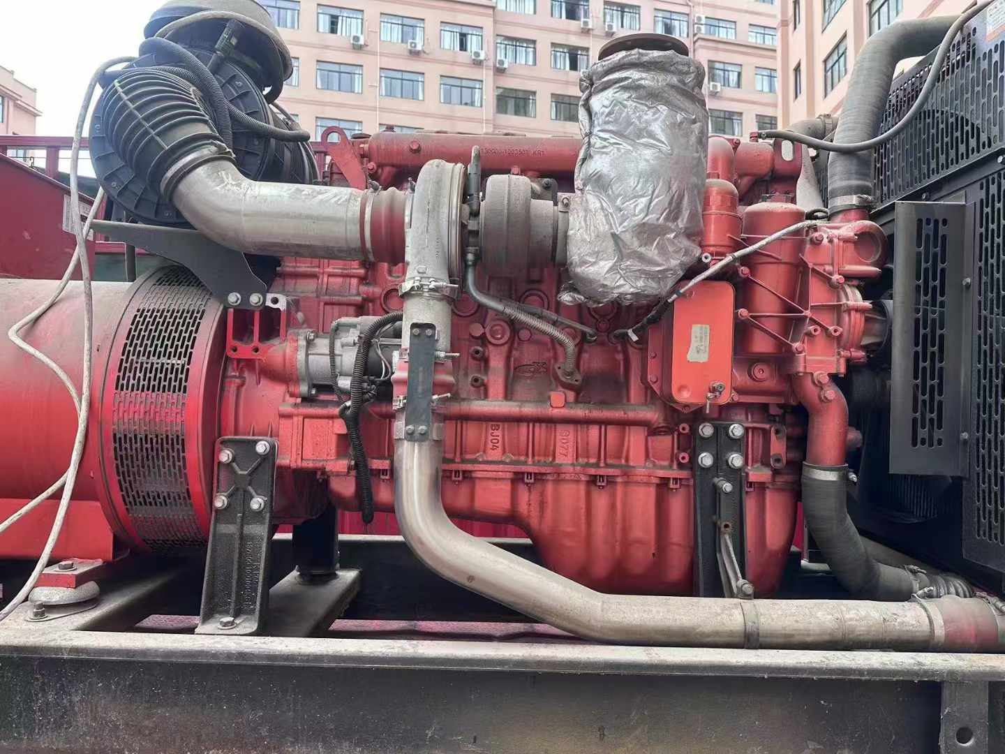城中如何选择适合 600kW 柴油发电机组的过载保护器?